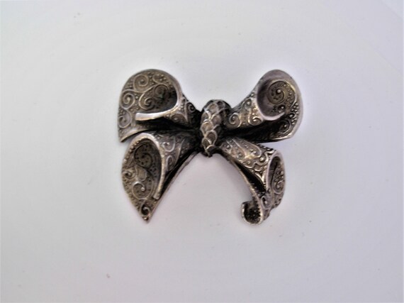 Large Vintage Victorian Style Bow Brooch 1970s - image 8