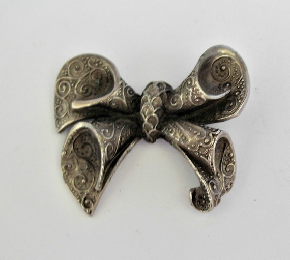 Large Vintage Victorian Style Bow Brooch 1970s - image 1
