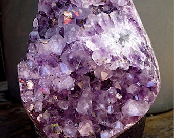 Catedral de amatista / Geoda de amatista con amatista flor/estalactita