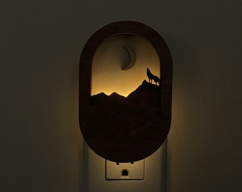 Mountain Scene Wooden Night Light, Light Sensitive Auto-Dimming Wall Plug Night Light