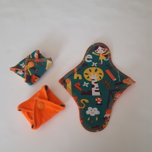 Set di 3 PantyLiner riutilizzabili di cotone organico / pad mestruali riutilizzabili con borsa da viaggio bagnata