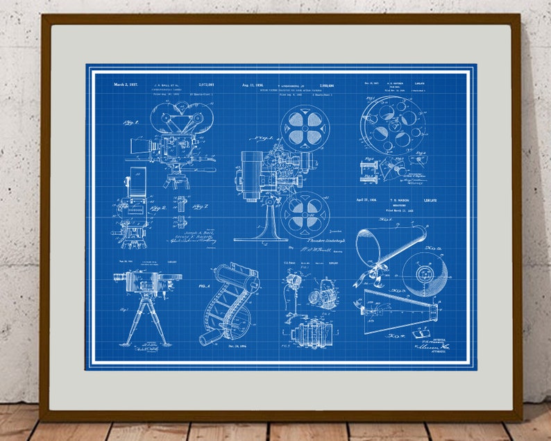 Peut inclure: Une illustration de style plan de brevet pour une cam&eacute;ra et un projecteur de film. Le brevet est dat&eacute; du 8 mars 1927 et du 11 ao&ucirc;t 1926. Les dessins du brevet montrent les diff&eacute;rentes parties de la cam&eacute;ra et du projecteur en d&eacute;tail.