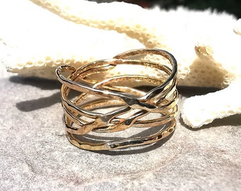Gewickelter Elfenring 14k Gold Filled Ring von Rock and Feather Jewellery