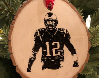 Football Quarterback Christmas Ornament, Tom Brady, The Goat Patriots New England Tampa Bay Buccaneers, Laser Engraved, Free Personalization