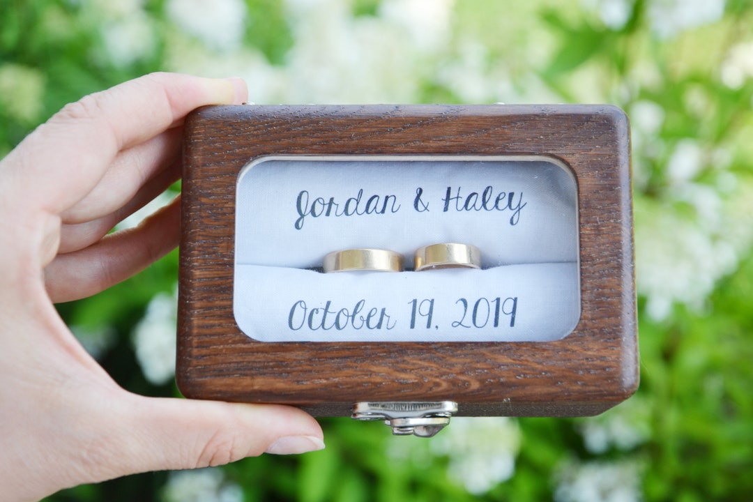 Wedding Box, Modern Ring Holder , Ring Bearer Box With a Glass Lid