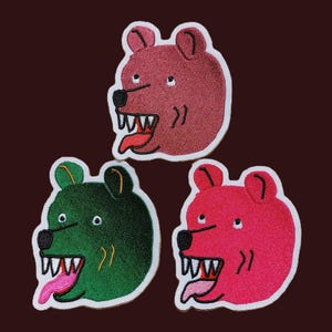 Kaffeebär Farbe 2 Bestickte Bügelbilder, selbstgemacht, lustige Applikationen, Hellbraun, Rosa, Rot, Grün