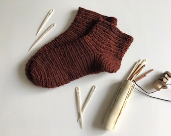 Naalbindende Socken für historische Nachstellungen – mittelalterliche Wikinger, Rus, Slawen