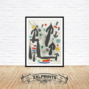Peut inclure: Impression d'art abstrait avec des formes noires, blanches et colorées sur un fond blanc. L'impression est encadrée dans un cadre noir.