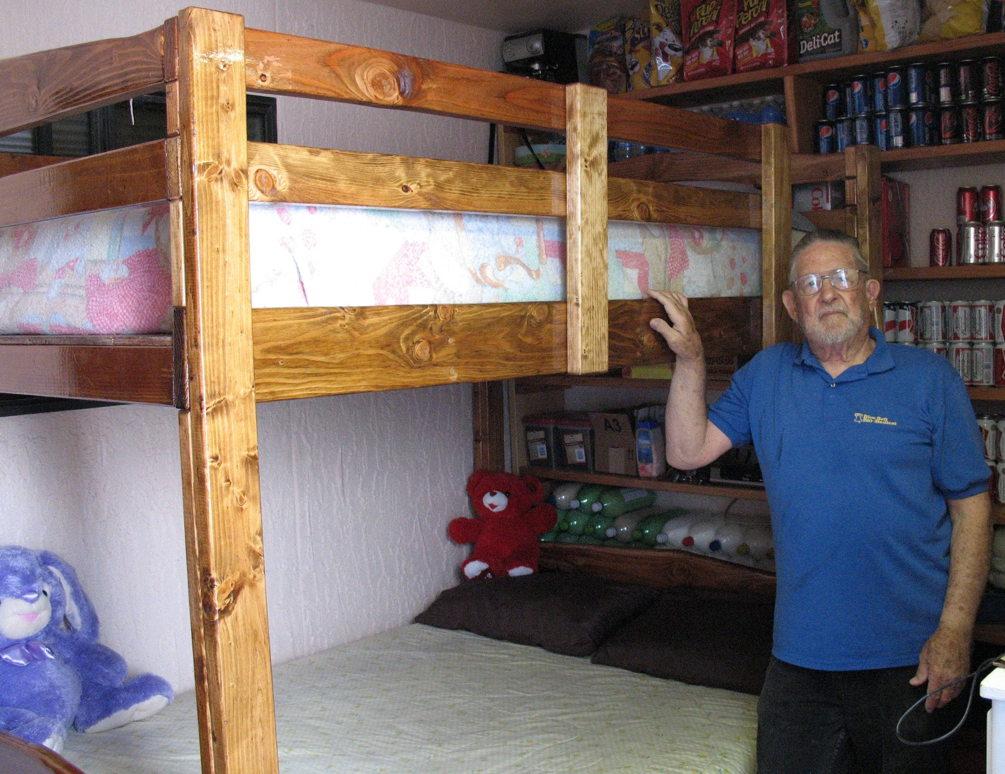 Twin over king bunk bed #bunkbed #custombunkbed  Custom bunk beds, Diy  bunk bed, Queen bunk beds