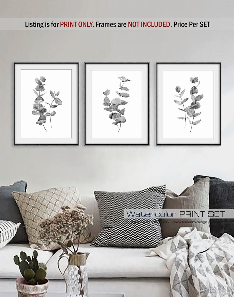 Modern farmhouse decor ideas are a hot commodity. Because let's face it, decorating a modern farmhouse {or any other house} can seem overwhelming to most of us. Botanical art prints are the perfect decor accessory for your living room! 