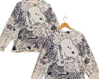 Vintage Snoopy All-Over Print Sweatshirt – Rare Peanuts Japan AOP Crewneck – 90s Snoopy Graphic – Size M
