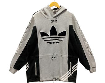 Vintage Adidas Trefoil Hoodie – Made in Japan – Grey & Black Streetwear Hoodie Size L