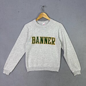 Vintage bannersweater van Jerzees, grijze raglan ronde hals, gemaakt in collegestijl in de VS