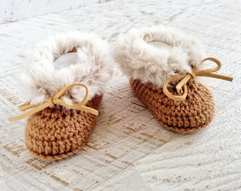 Baby Booties Caramel Newborn Handmade Crochet Knit Shoes Socks Pregnancy Announcement Baby Reveal Birth Baby Shower Gift