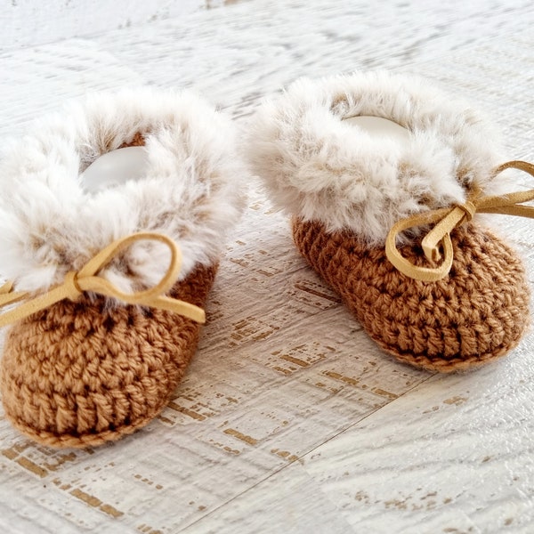 Baby Booties Caramel Newborn Handmade Crochet Knit Shoes Socks Pregnancy Announcement Baby Reveal Birth Baby Shower Gift