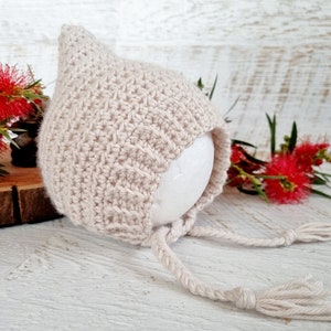 Baby Pixie Bonnet Pale Beige Newborn Vintage Handmade Crochet Knitted Beanie Hat Photo Prop