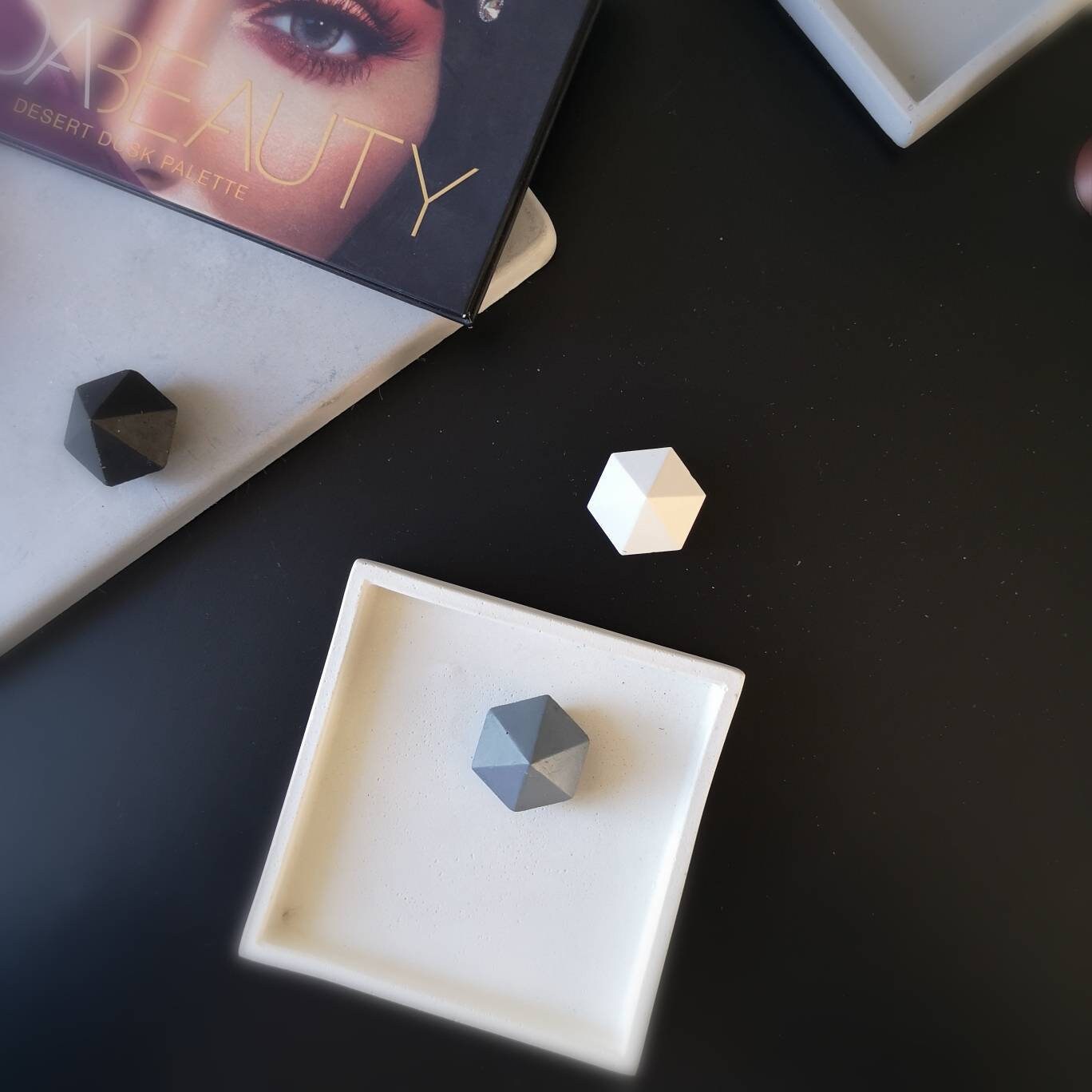 Vide Poche Décoratif en Béton Blanc ou Soucoupe Pour Pot de Fleur Carré, 9, 5cm