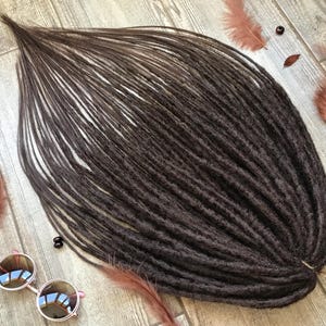 Synthetische dreads Donkerbruin gehaakte dubbele of enkelvoudige dreadlockextensies DE- of SE-dreads Volledige set dreadlocks Nepdreads nepdreads