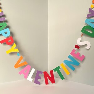 Happy Valentine&#39;s Day Garland, Rainbow Valentine&#39;s Day Banner, Valentine&#39;s Day Decorations, Rainbow Valentine&#39;s Day Décor.