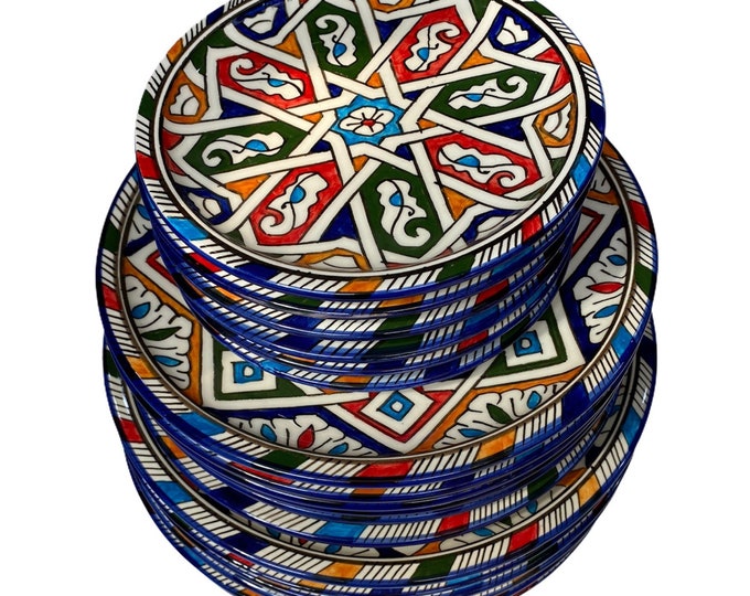Plates / ceramic plates from Fes, handmade and hand painted / Moroccan plates / dinner plate.