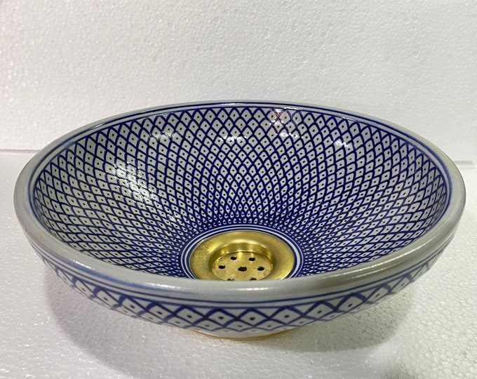 Handmade and hand painted Moroccan ceramic sink/washbasin. Moroccan washbasin handmade.