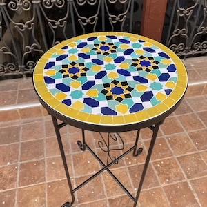 Handmade Moroccan mosaic table / round mosaic table / mosaic dining table.