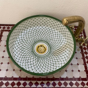 Exquisites handgefertigtes marokkanisches Keramikwaschbecken: Authentische Kunst für Ihr Badezimmerdekor Bild 3
