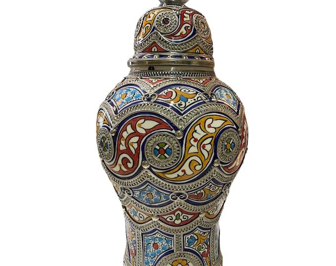Handmade Moroccan ceramic vase. Moroccan ceramic handmade vase.