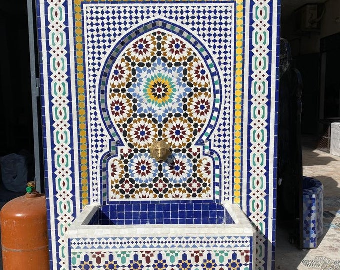 Handcrafted Moroccan Mosaic Fountain - Artisanal Water Feature for Garden Decor- Indoor/Outdoor Elegance - Customizable Home Accent