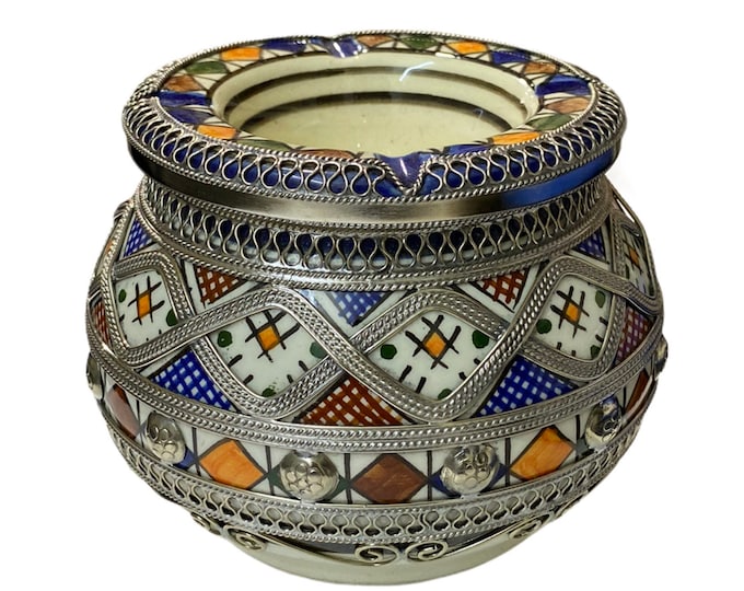 Moroccan handmade ashtray.