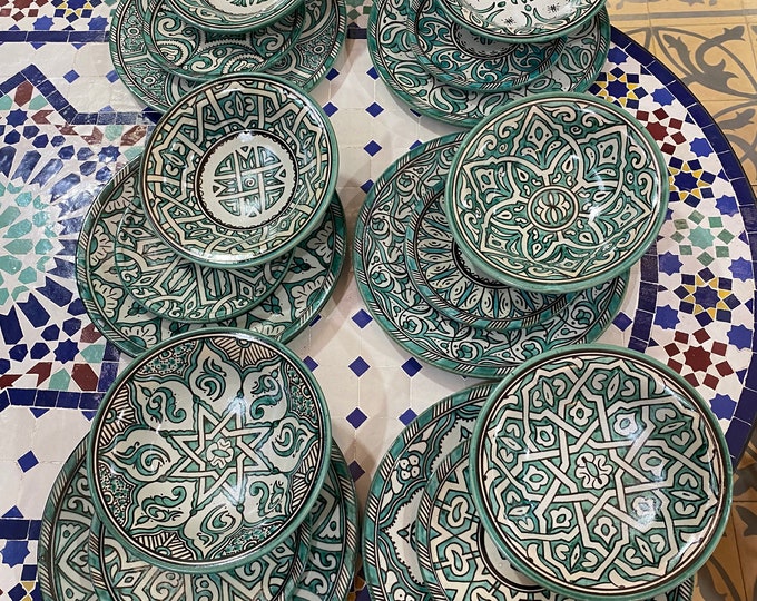 Moroccan Fes ceramic table service, handmade and hand painted. Moroccan Fes ceramic table set, handmade and hand painted.