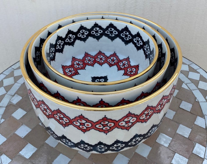 Fes ceramic salad bowl, handmade and hand-painted, with the true 12K gold edge.