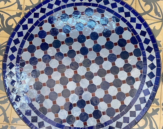 Mosaic table/ zellige table/ handmade Moroccan mosaic table/ mosaic crafts.