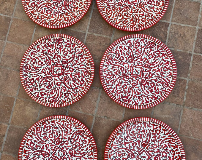 Set of 6 Moroccan ceramic plates from Fes. Set of 6 Moroccan ceramic dinner dish handmade, hand painted.