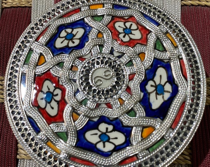 Moroccan handmade ceramic jewelry box. Moroccan ceramic jewelry box .handmade jewelry box