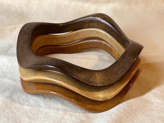 Trio Wood Wave Pattern Bangle Bracelets. - image 6