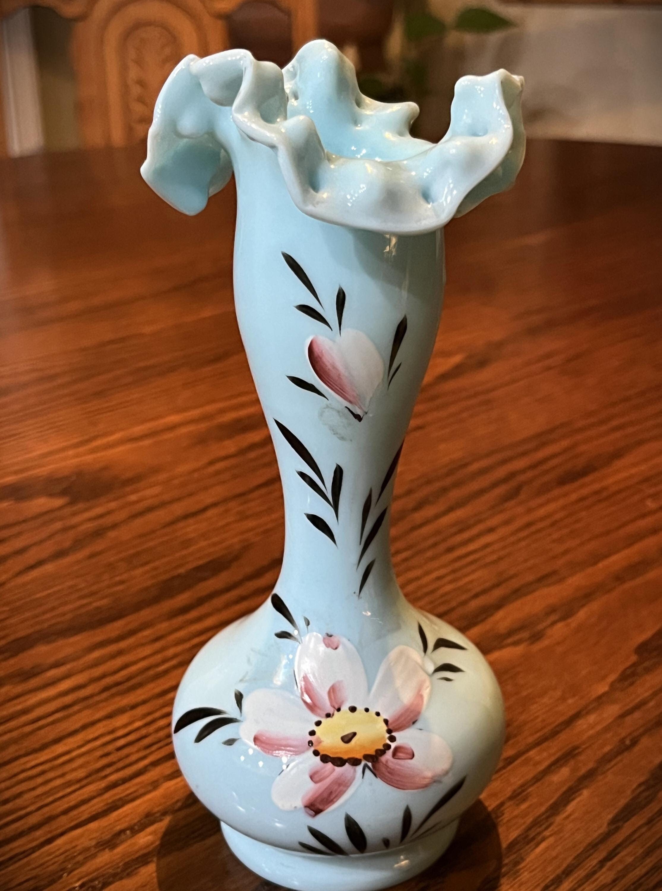 ヴィンテージの青いガラスの花瓶、フリル付き、波型、手描き。 - Etsy 日本