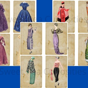 Pu&ograve; includere: Un collage di dieci illustrazioni vintage di donne che indossano diversi stili di abiti degli anni '20. Le illustrazioni sono in una variet&agrave; di colori, tra cui viola, blu, verde e rosso. Le donne sono tutte raffigurate in pose diverse, alcune in piedi, alcune sedute e alcune che camminano. Le illustrazioni sono su uno sfondo di carta beige.