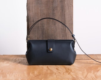 Doctor Bag Style Handbag / PAKA Pochette / Navy / Shoulder Bag / Purse / handmade / school gift / personalized gift / Perfect gift