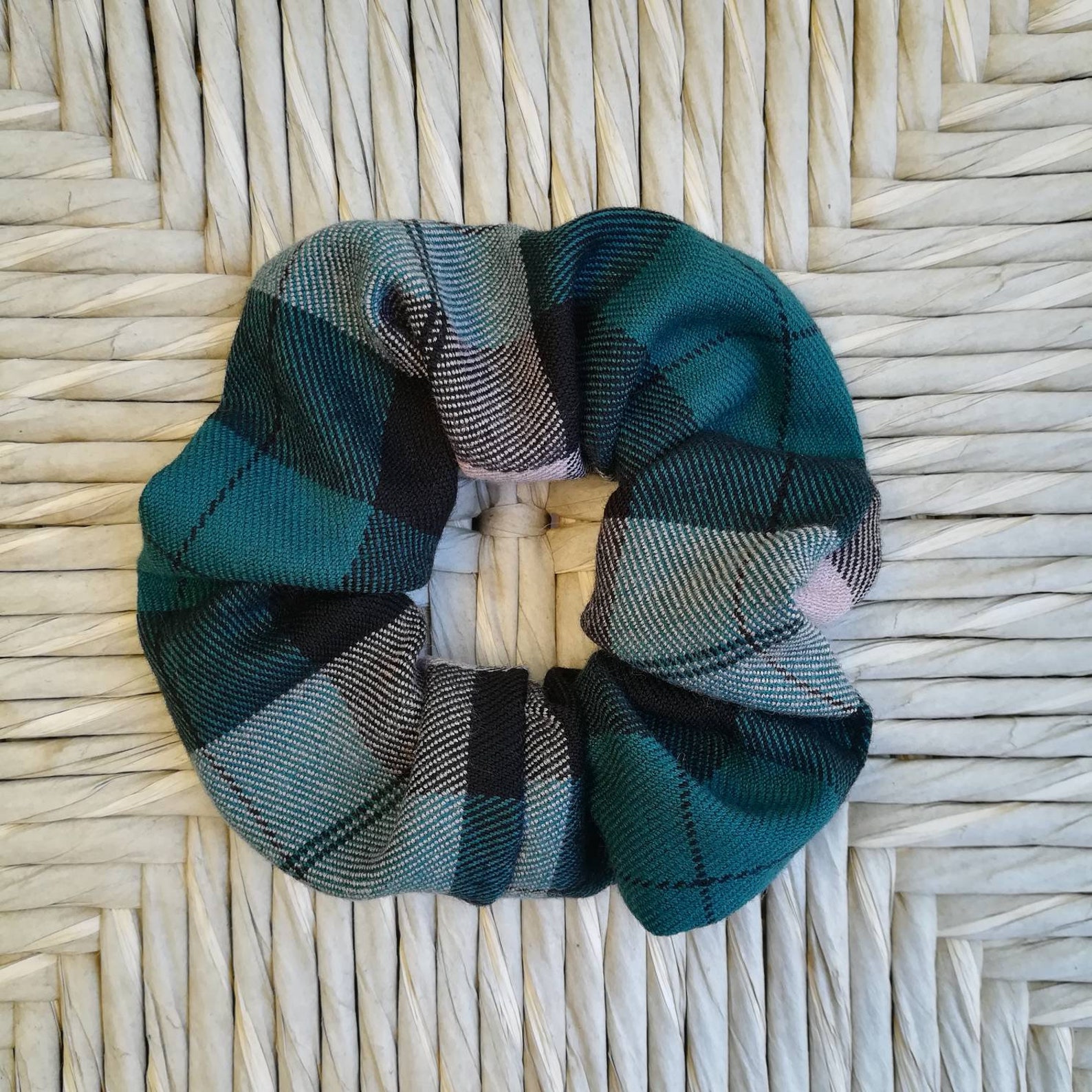 Fascia Capelli In Tartan – Stile Incrociato Frontale Ed Elastico Regolabile