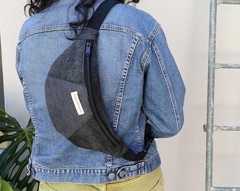 Pochete de jeans reciclado | Pochete de jeans patchwork feita à mão | Pochete artesanal ecológica | Peça única