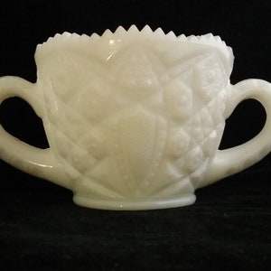Vintage McKee Fentec Pattern Milk Glass with the Circle McK mark. Ca 1935-1950&#39;s Older Sawtooth Rim
