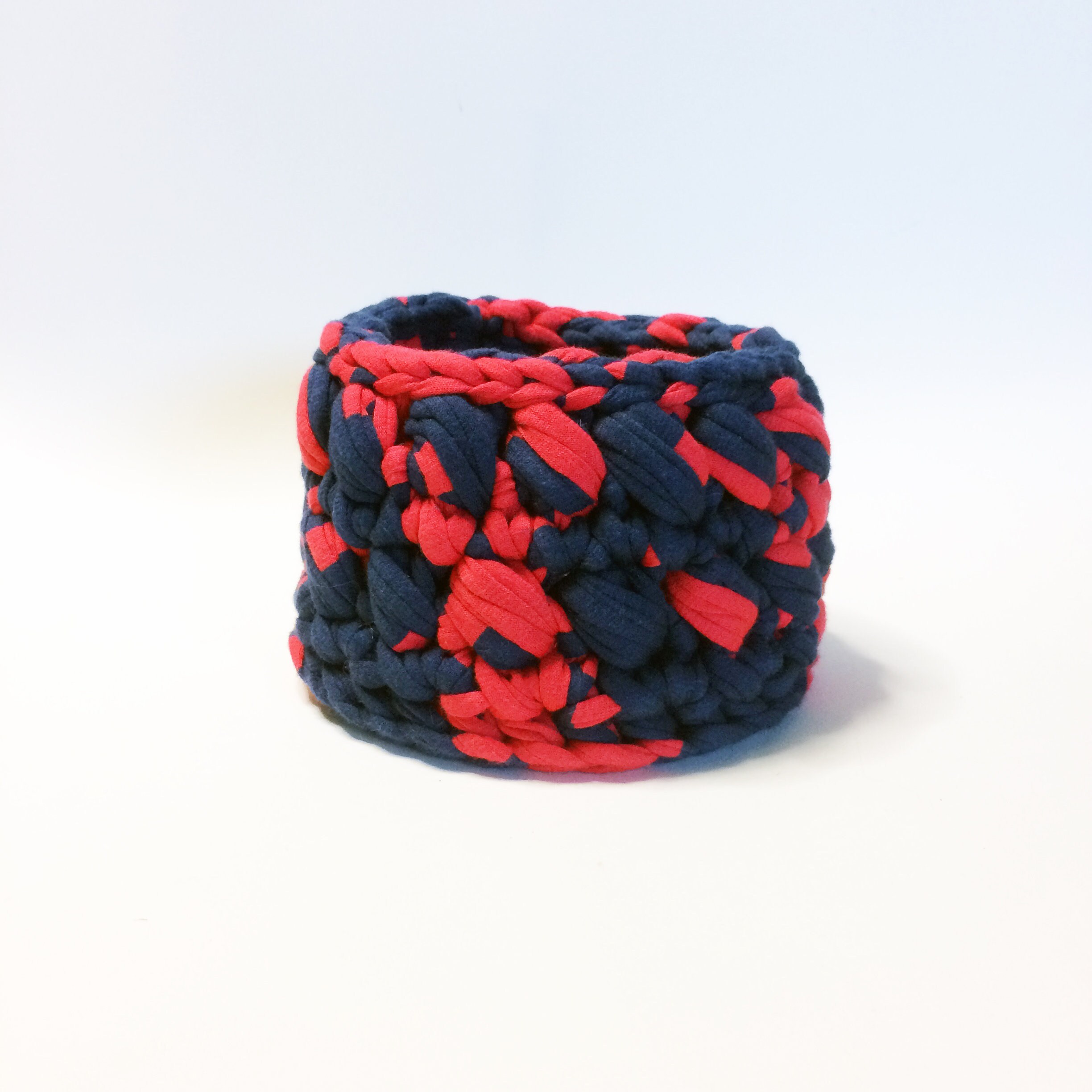 Petit Panier Rond - Bleu Marine/Rouge