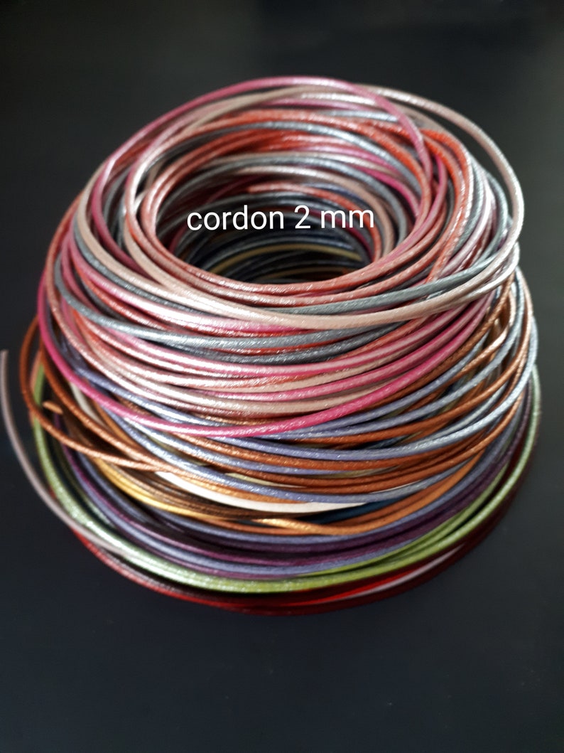 Cordon 2 mm en cuir rond de grande qualité européenne image 1