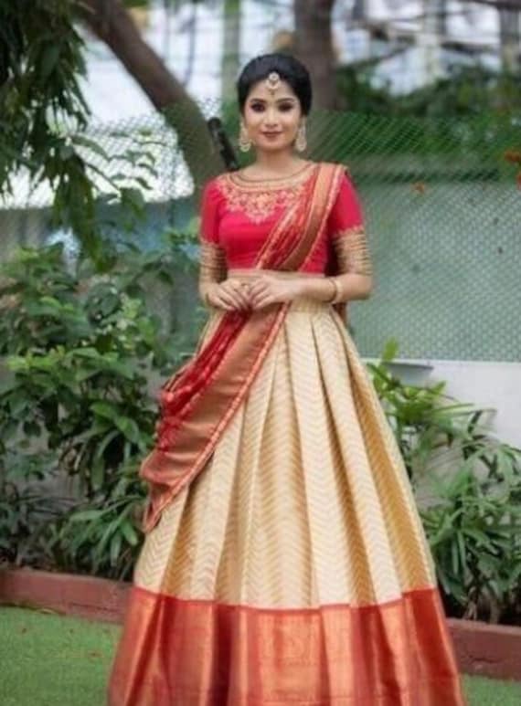 Party Wear Semi Stitched New Design Ka Lehenga Latest Women, 2.25 at Rs 900  in Surat