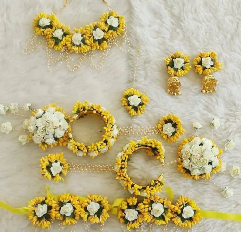 Flower Haldi Bridal Jewelry Set Mehandi Baby Shower Women Wedding Designer Yellow Mehendi Floral Ceremony Fabric Jewellery Tikka Party Maang zdjęcie 4