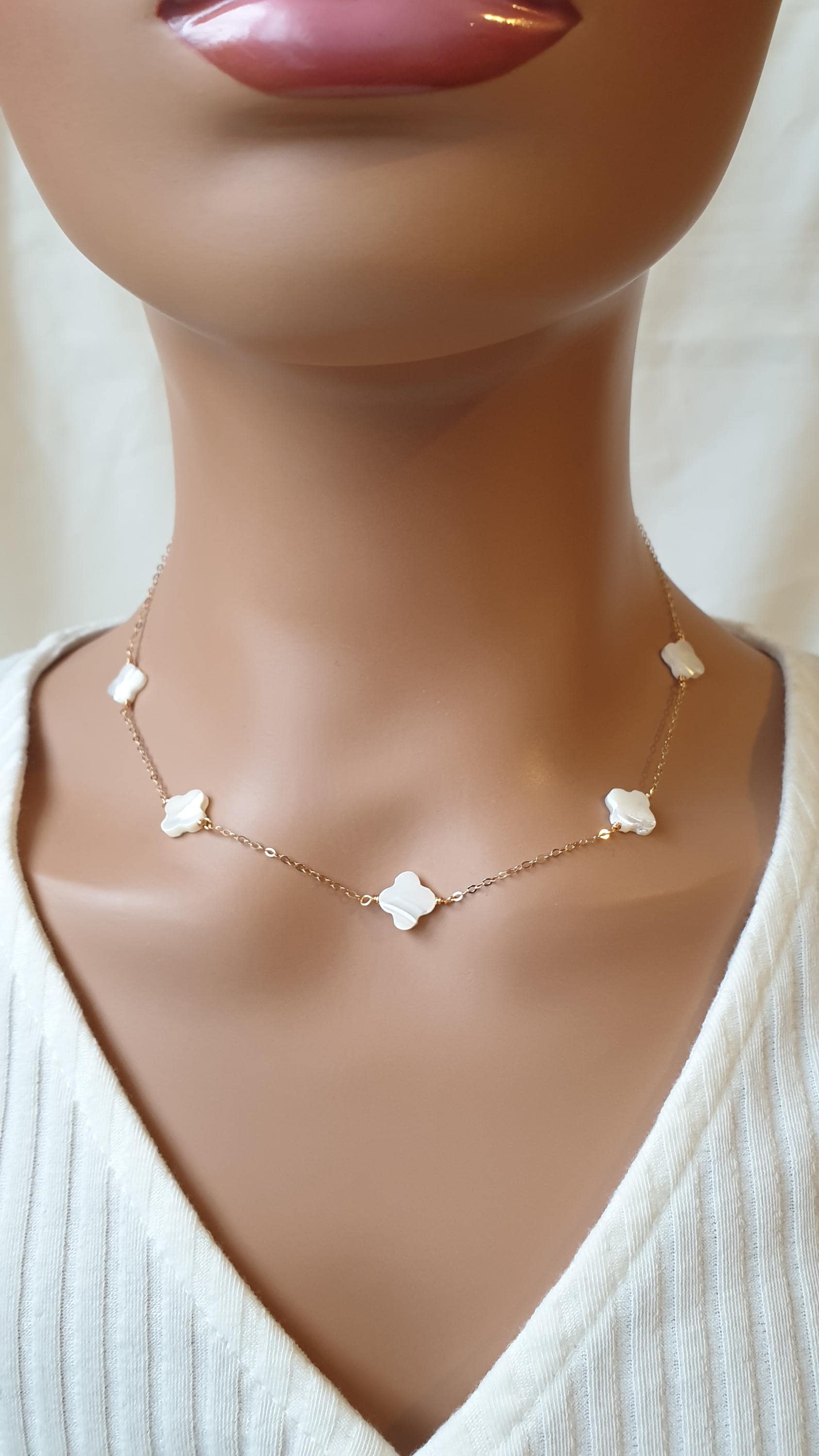 Clover Chocker Necklace, Mother of Pearl Clover Beaded Necklace