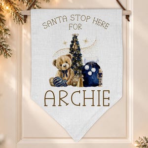 Personalised Santa Stop Here Flag, Christmas Door Sign, Custom Name Santa Sign, Kids Christmas Bedroom Decoration, Christmas Pennant