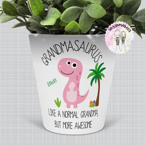 GRANDMA GIFT | Grandma Plant Pot | Grandmasaurus | Nana Dinosaur Planter | Birthday Christmas Gift for Nanny Nanna Grandma Gran Granny Plant