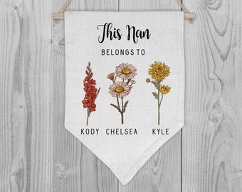 Personalized 'This Grandma Belongs To' Linen Pennant | Birth Month Flowers